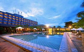 Pangeran Beach Hotel Padang Sumatra 4*